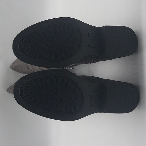 B1814- Sun + Stone Allicce Women's Vegan Boots Grey Color Size 5.5 NWT - Picture 10 of 12